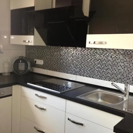 Mara * Oberhausen (North Rhine-Westphalia)